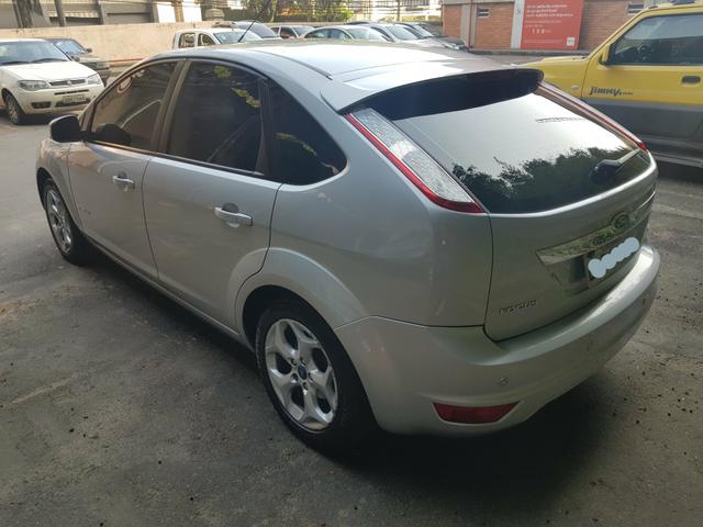 Focus Tittanium 2.0 Flex/Gás automático 2012 - Foto 4
