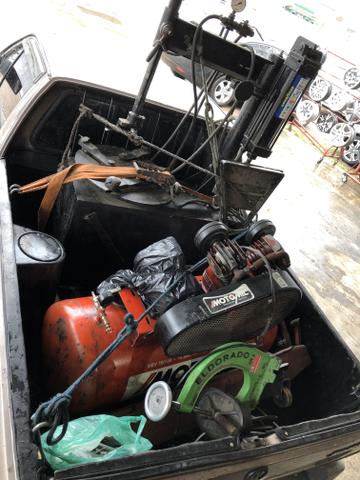 Vendo maquinário de borracharia completo