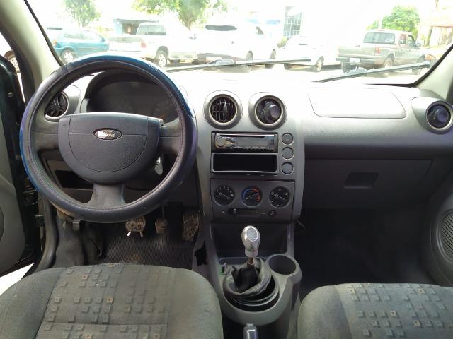 Ford Fiesta - Foto 2