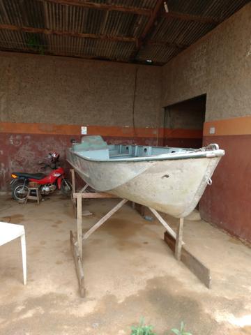 Lancha com motor 40HP yamaha - Foto 3