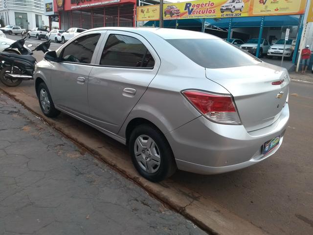 Prisma lt motor 1.0 ano 2016 - Foto 7