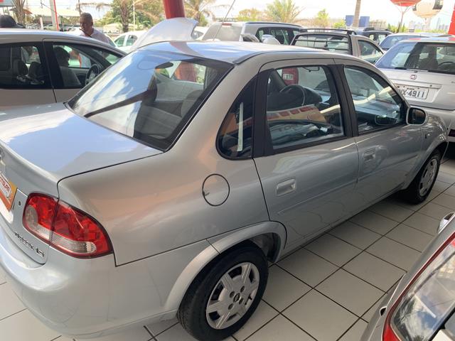 Classic 1.0 LS 2013 a vista 21.990 ou entrada 2.990,00 + 48x 689,00 - Foto 3