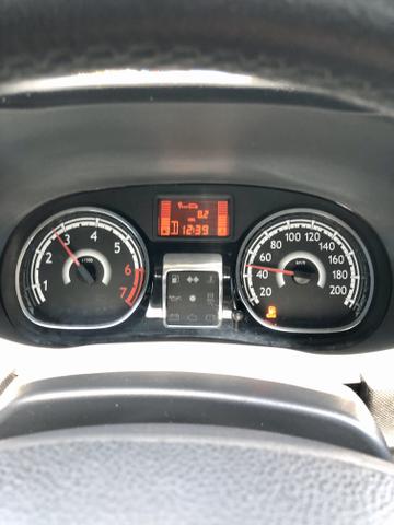 Sandero 1.6 automático Privilege - Foto 9