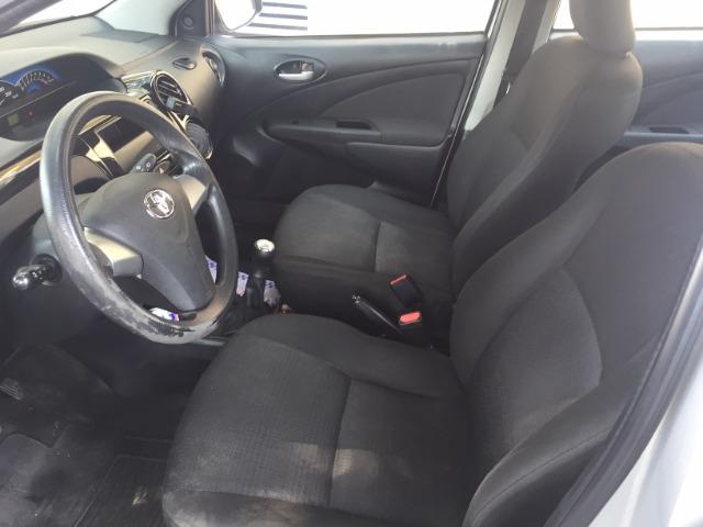 Toyota Etios 1.3 X 16V Flex Completo Baixa Km Unico Dono - Foto 10
