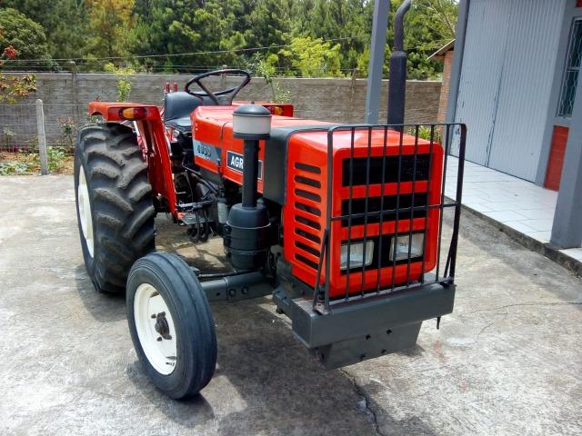 Vendo trator pouco uso - Foto 3