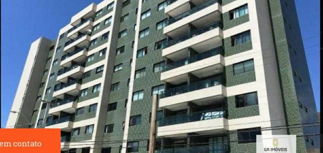 Apto com 130 M2 e 3 suítes na Jatiúca. Nascente e decorado prox. a praia.