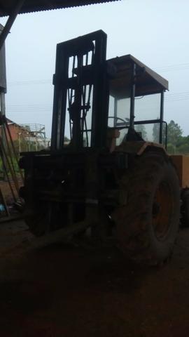 Trator empilhadeira - Foto 2