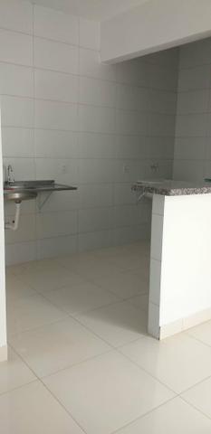 Aluga se apartamento de 1 quarto climatizada com ou sem mobilia. wats - Foto 3