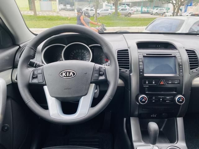 Sorento 2.4 4x2 5 Lugares 2011 - Foto 11