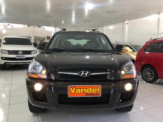 Hyundai Tucson 2.0 4P