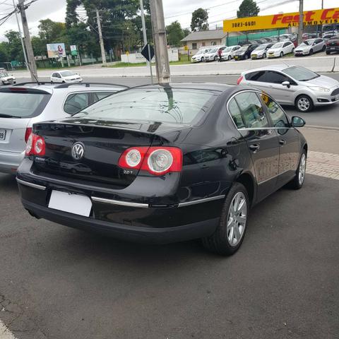 VW/Passat - 2010 - Foto 4
