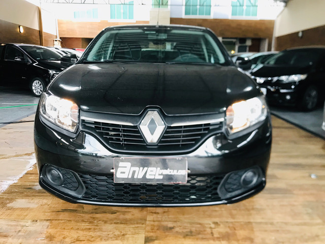 Sandero 1.6 - Foto 2