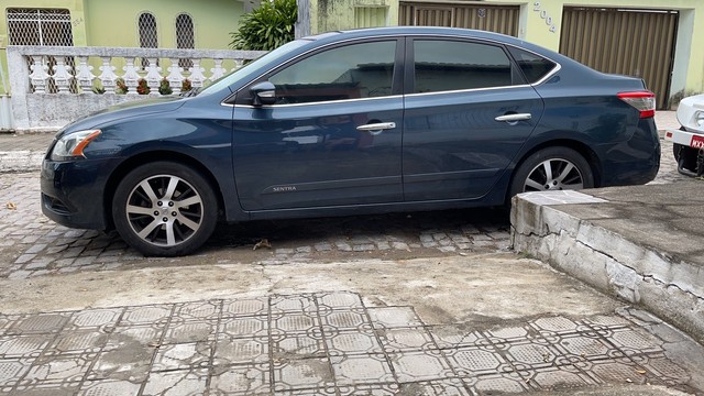SENTRA 2014 SL COM TETO SOLAR