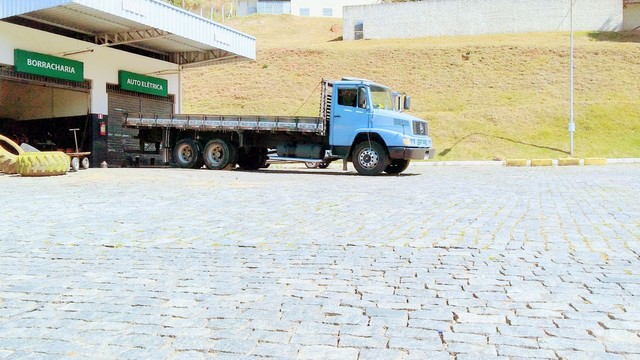 VENDO L 1214  180 , TURBO 6 MARCHAS,