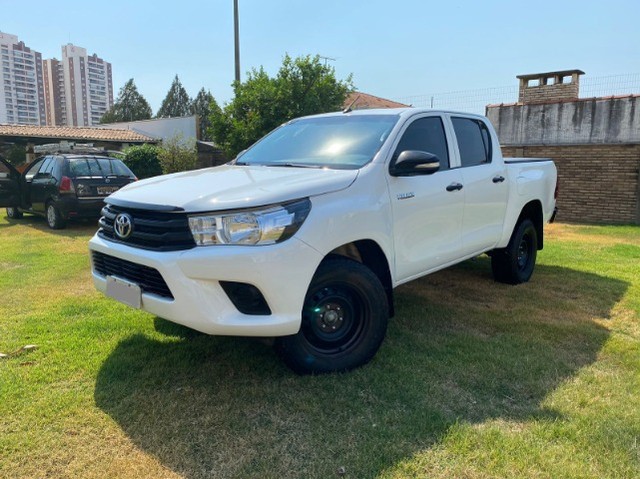 HILUX CD DIESEL 4X4 STD