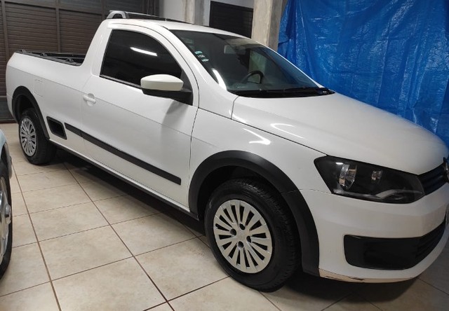 VENDO SAVEIRO TREND LINE 2015 CS COM 58 MIL KM ÚNICO DONO.