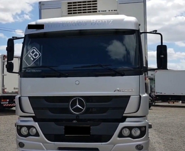 MERCEDES BENZ ATEGO 1719 4X2 ANO 2018 BAU REFRIGERADO 7.0 MTS