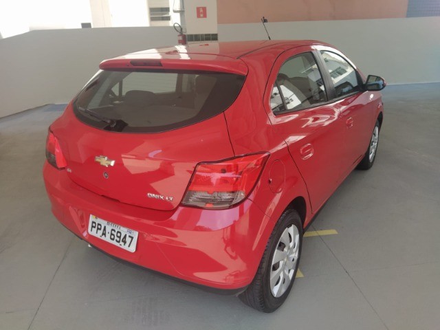 CHEVROLET ÔNIX LT 1.4 MOD. 2015 LINDO CARRO