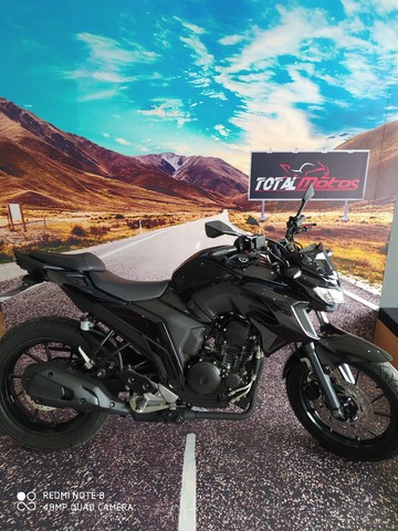 YAMAHA FZ25 TOP 2019