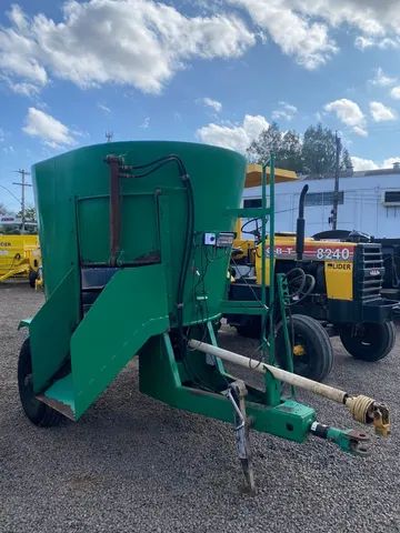 Vagão Tratador Casale Vertical Mixer