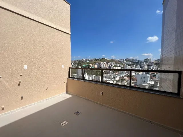 Cobertura bairro São Mateus, pronto para morar, 3 suítes, 2 vagas, elevador
