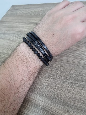 Pulseira de Couro Multi-camadas fivela magnetica aço inoxidável.  - Foto 4