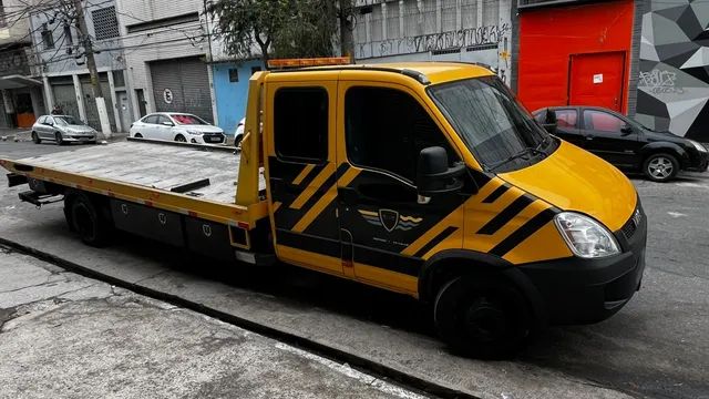 Guincho Iveco 70c17 CDupla 2014 plataforma de aliminio+ asa delta