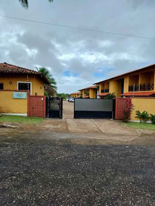 Casa em Cond. 3 suítes climatizadas