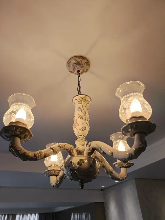 Lustre Francês Porcelana  - Foto 2