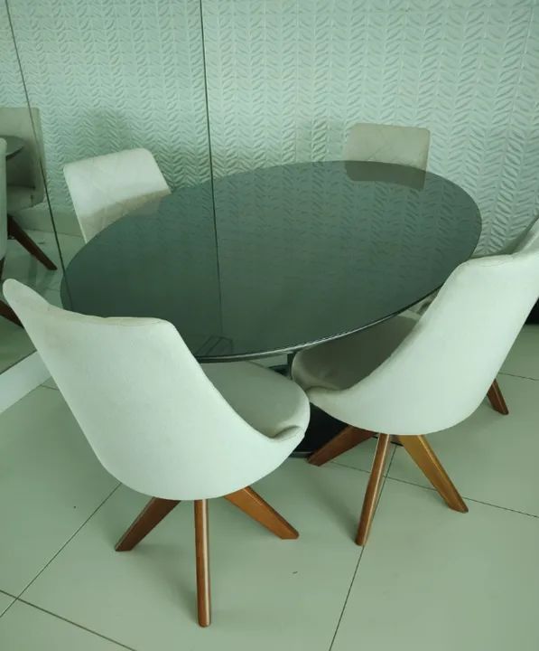 MESA DE JANTAR OVAL- 4 CADEIRAS - R$ 5.000,00 - Foto 4