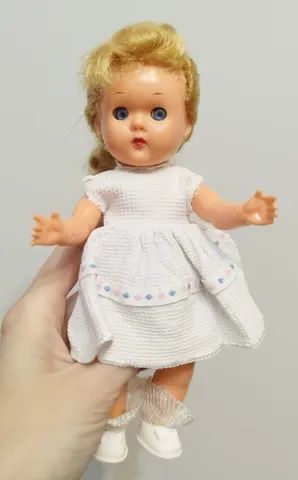 Boneca baquelite anos 60 (Estrela?) - com detalhe