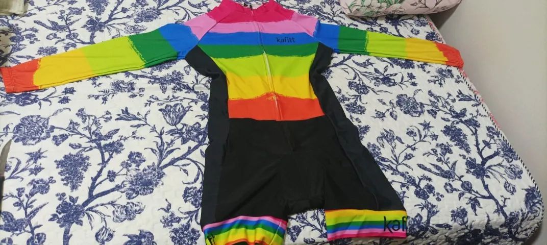 Macacão feminino de ciclismo, tamanho G, de manga longa em ótimo estado de conservação. - Foto 6