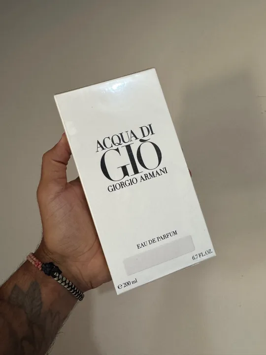 Acqua di Gio Giorgio Armani eau de Parfum 200ml original adipec - Perfume Masculino
