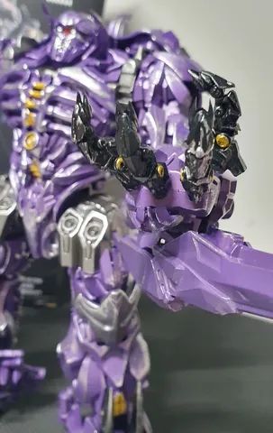 Transformers Shockwave 18cm pintura metalizada  - Foto 5