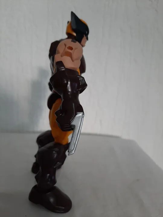 Wolverine Action Figure Hasbro - Foto 3