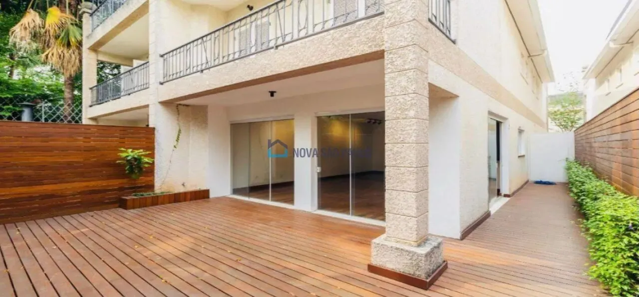 Casa de alto padrão nova a venda no Morumbi - 3 Suítes
