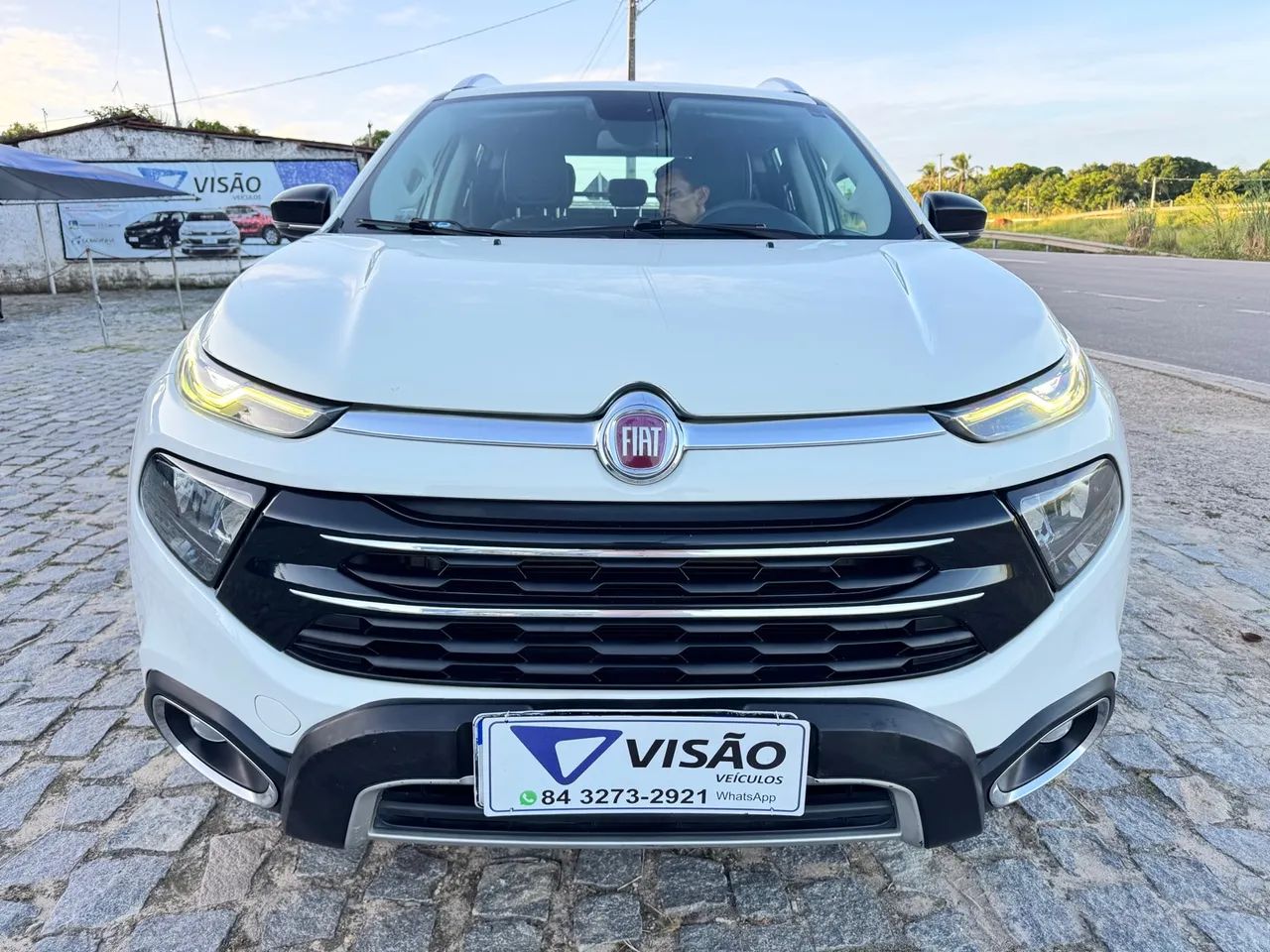FIAT TORO VOLCANO 2.0 DIESEL 4X4 AUT. 2021 - Foto 4