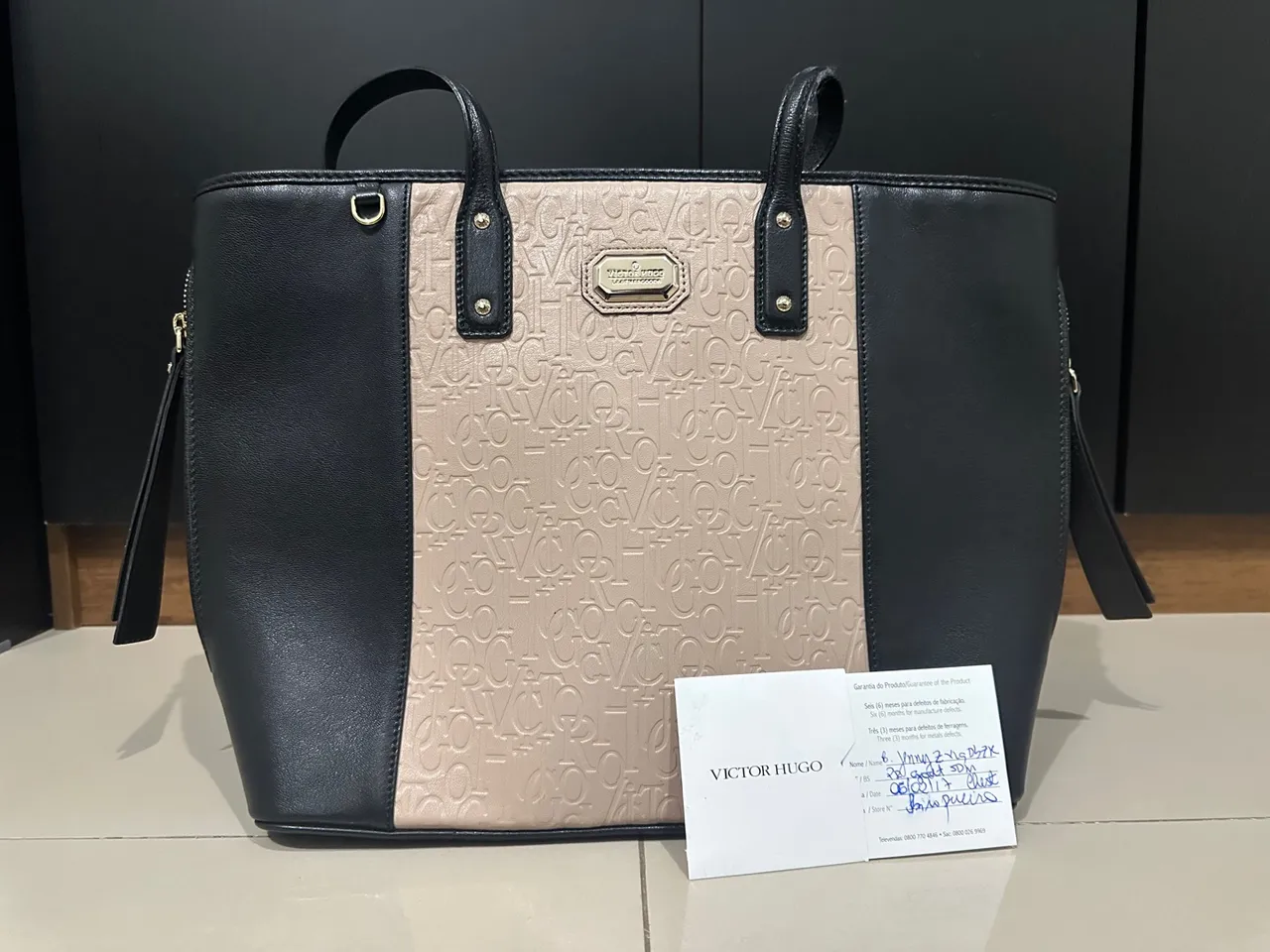 Bolsa Victor Hugo Jessy Original | Couro Caprino | Nova com Certificado