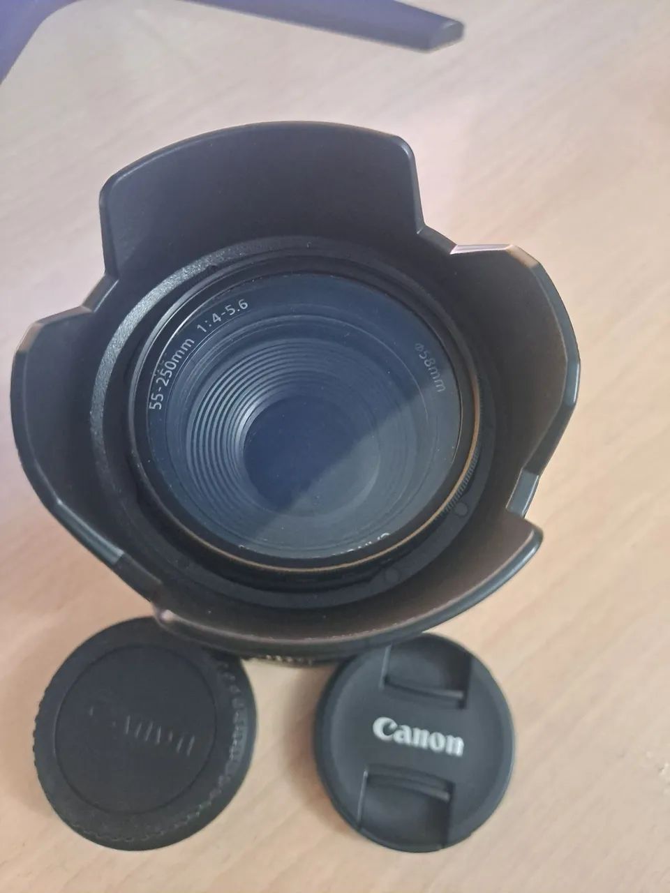 Lente Canon Ef-s 55-250mm F/4-5.6 Is Canon Ef-s Preto (Usado) - Foto 4