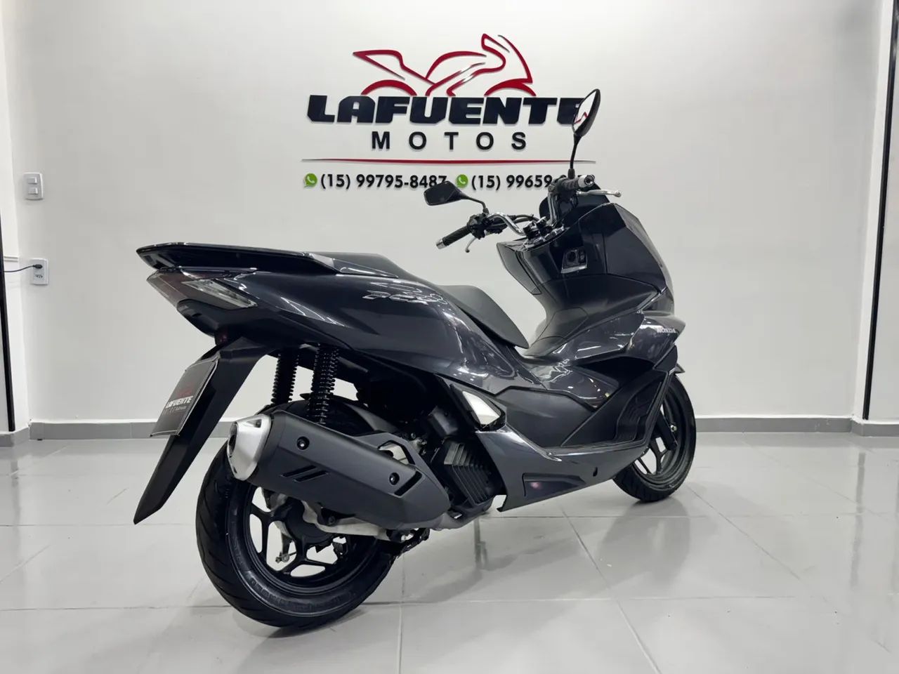 HONDA - PCX 160 2024 com 5 mil km  - Foto 5