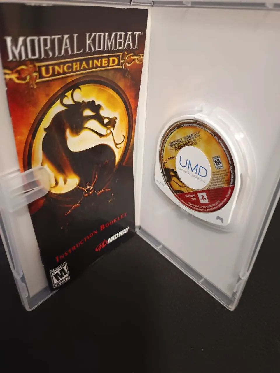 Mortal Kombat: Unchained - PSP - Foto 3