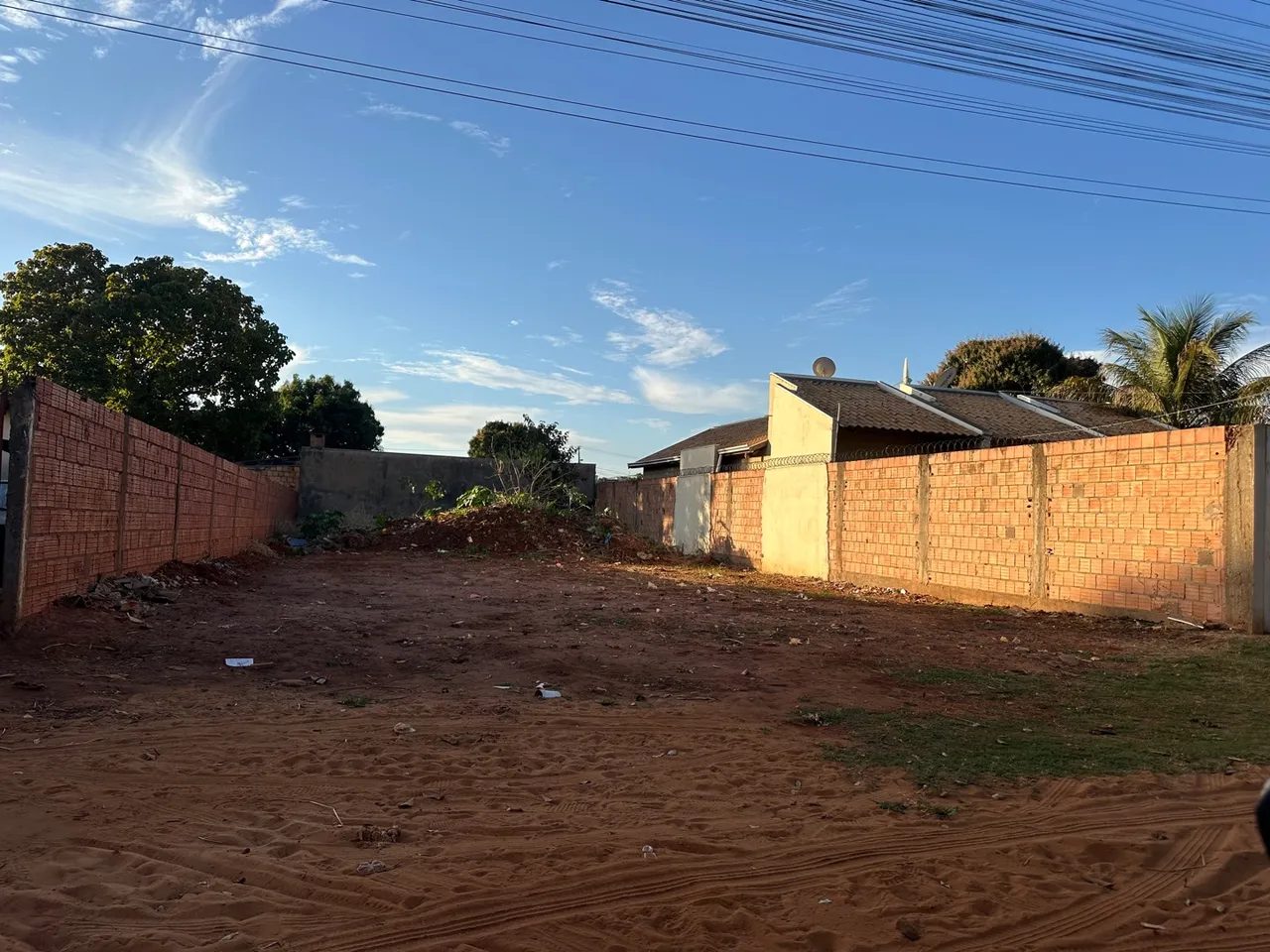 Terreno Parque Lageado próximo ao asfalto