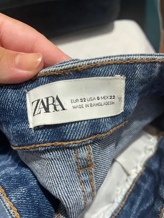 calça jeans zara