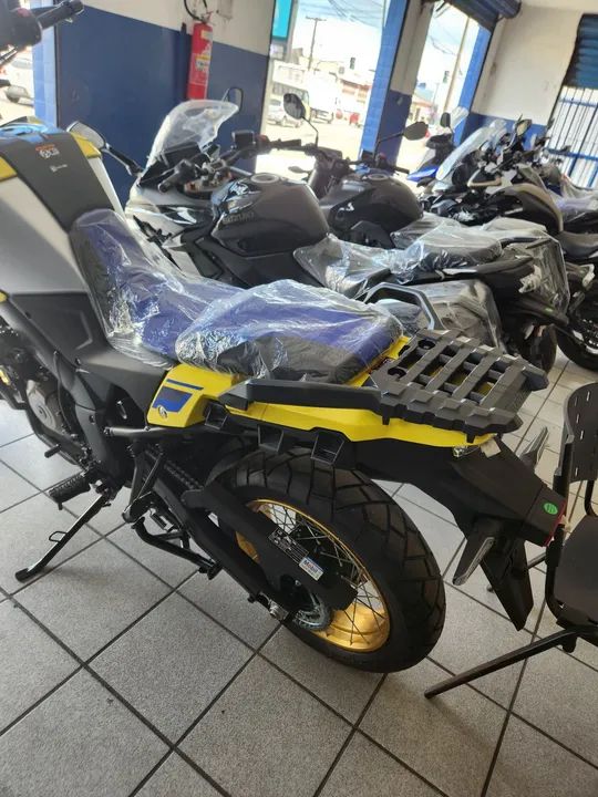 V STROM 1050 XT com bonus 5.300 - Foto 4