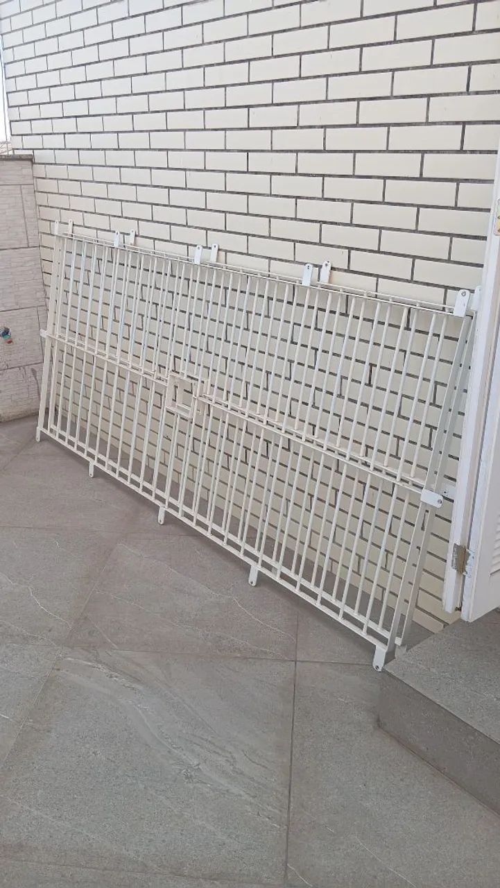 Grade de proteção para janela em ótimo estado - Foto 5