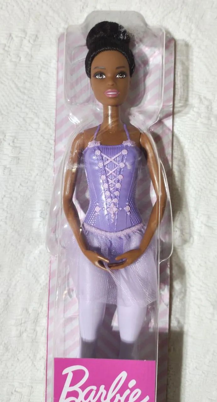 Boneca Barbie Bailarina negra LACRADA  - Foto 2