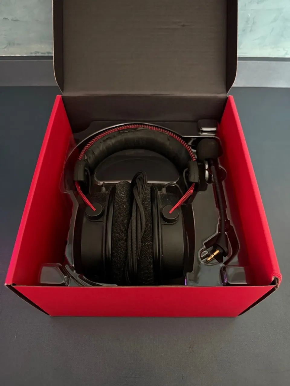 Headset Gamer HyperX Cloud II - Som Surround 7.1, USB, Preto/Vermelho - Foto 3