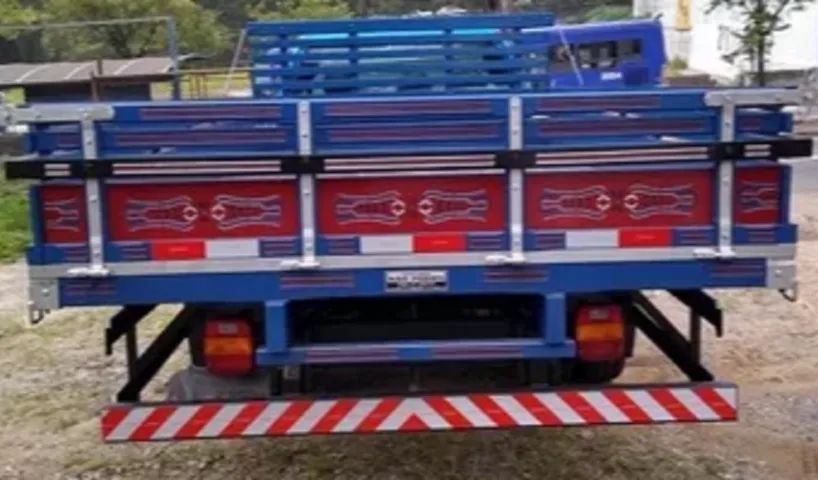 F4000 2015 4x4  - Foto 2