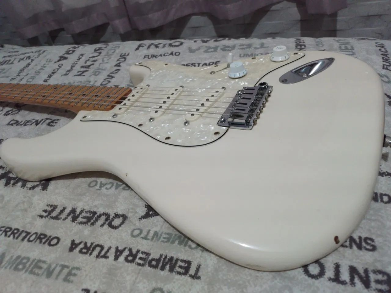 Guitarra Music Maker Stratocaster - Foto 6