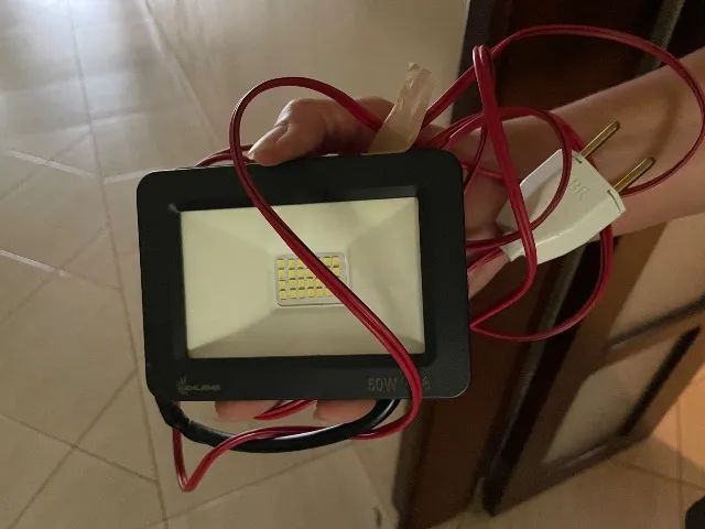 Par Tripé Reclinável C/ Holofote 50w  Refletor Iluminação Led - Foto 3